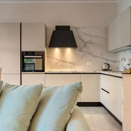 CaseOspitali - CASA JANAS - super trilocale in zona prestigiosa a Milano Esterno foto