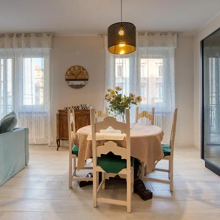 CaseOspitali - CASA JANAS - super trilocale in zona prestigiosa a Milano Esterno foto