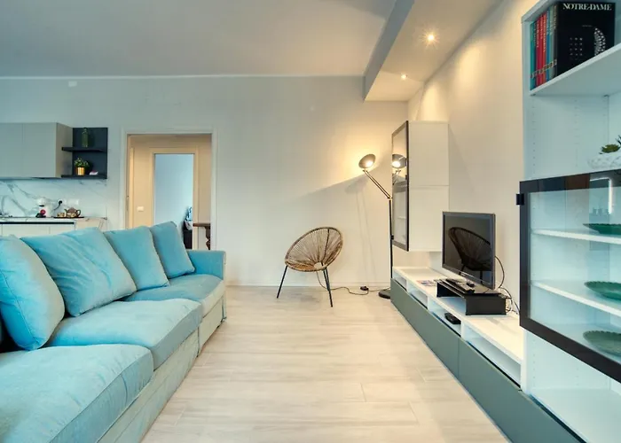 CaseOspitali - CASA JANAS - super trilocale in zona prestigiosa a Milano